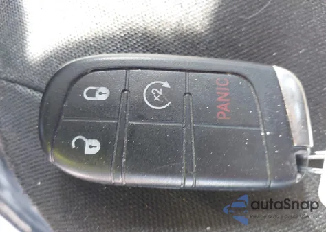 2016 Jeep Renegade Justice z USA, uszkodzony, nr VIN ZACCJBBT5GPD48409